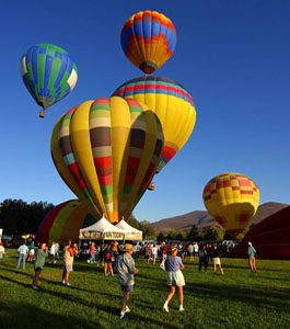 Taking a hot air balloon ride over Sonoma County, California is a fun thing to do.